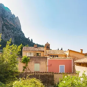 De Charme, Spacieux, #5 Appartement